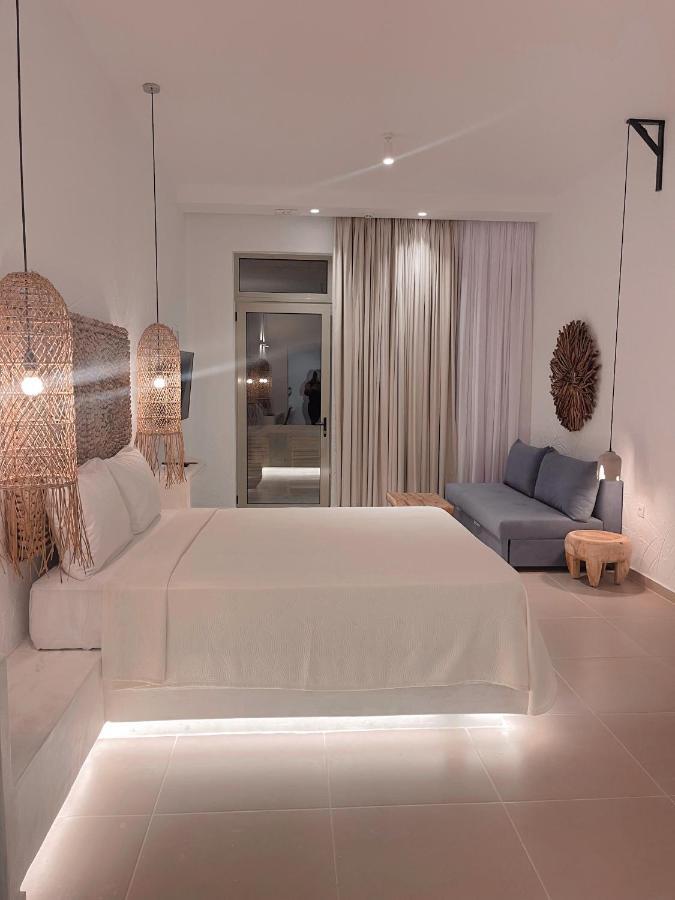Delfini Beach Hotel & Suites Archangelos  Exterior photo